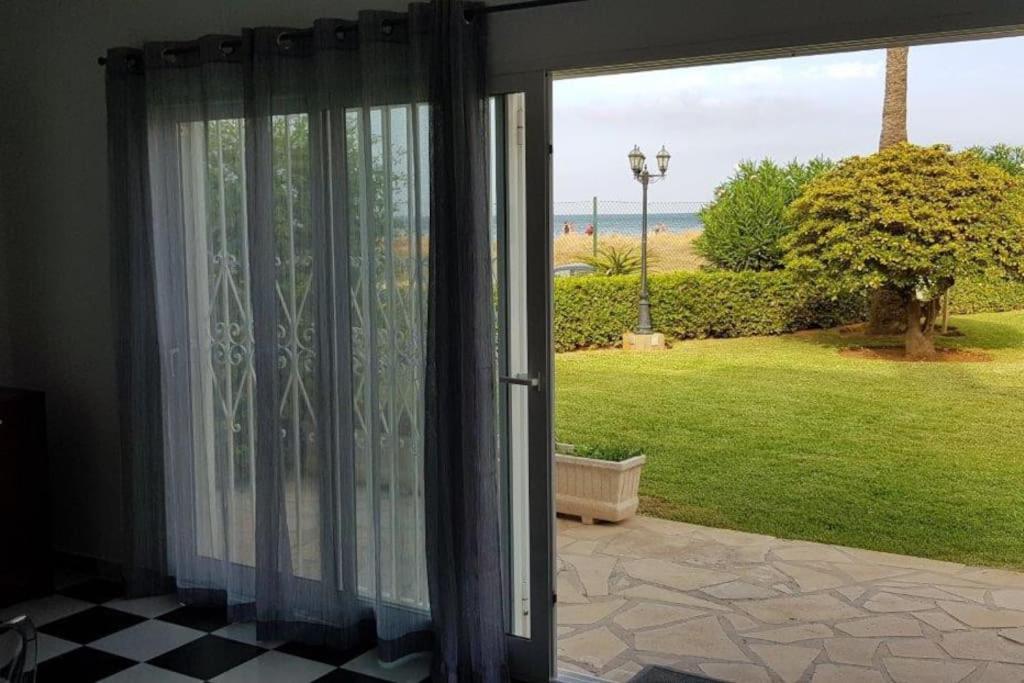 Playa Del Sol-Casa Playa Villa Дения Екстериор снимка